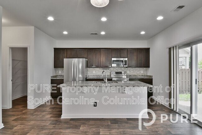Building Photo - 135 Jeremiah Rd