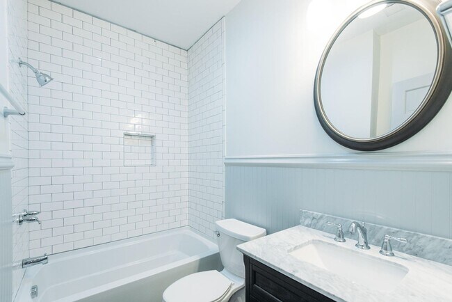 Building Photo - 10 Orrs Ct