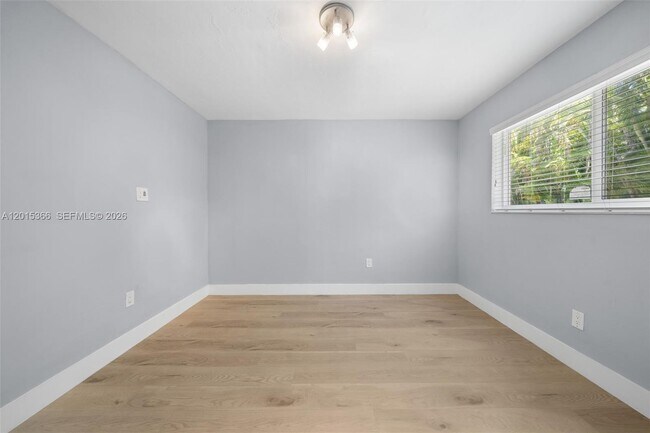 Building Photo - 6330 SW 79th St