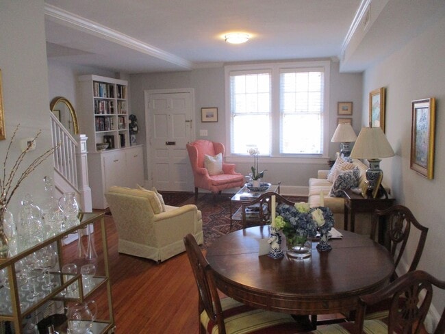 Building Photo - The Charm that Defines Georgetown is Captured in this 2 bedroom 2 bathroom Townhome