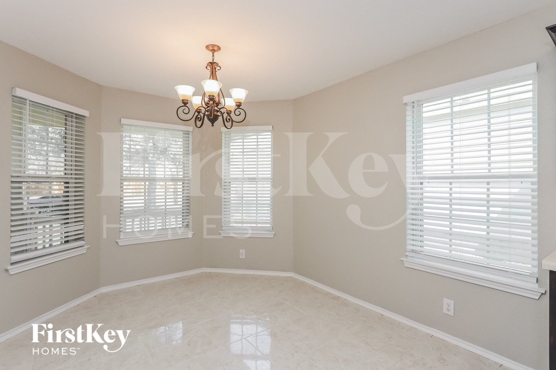 Building Photo - 5102 Roan Brook