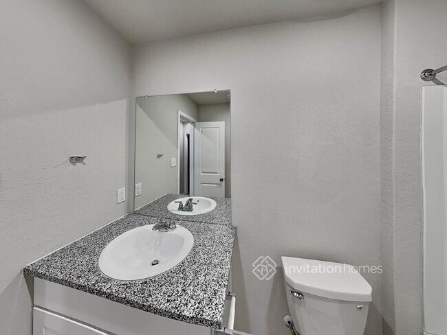 Building Photo - 14646 Calaveras Creek