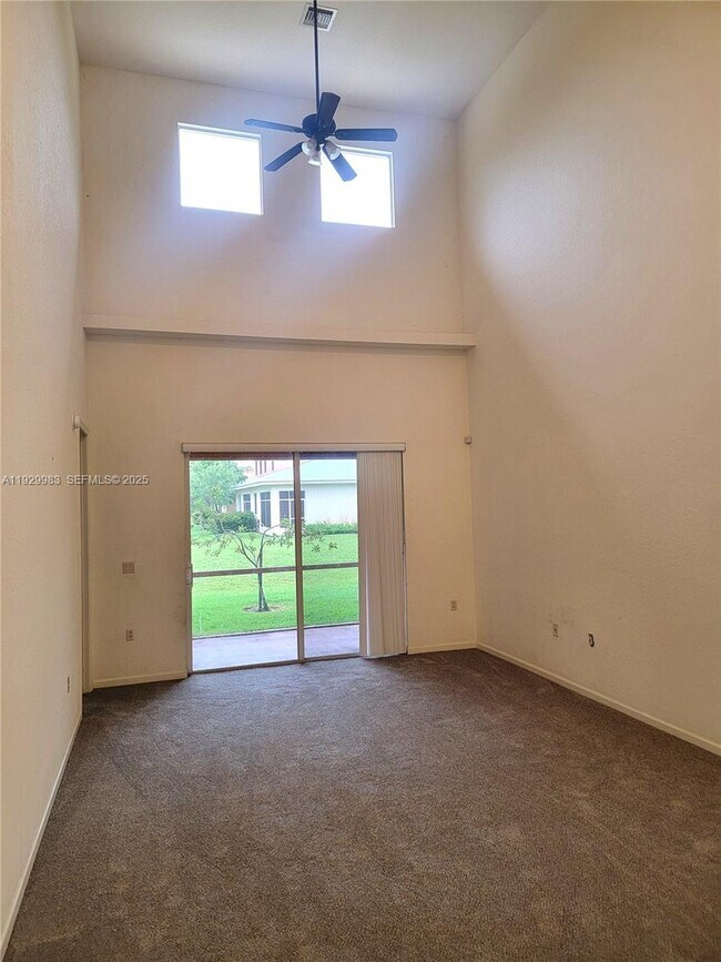 Building Photo - 2513 Stockbridge Square SW