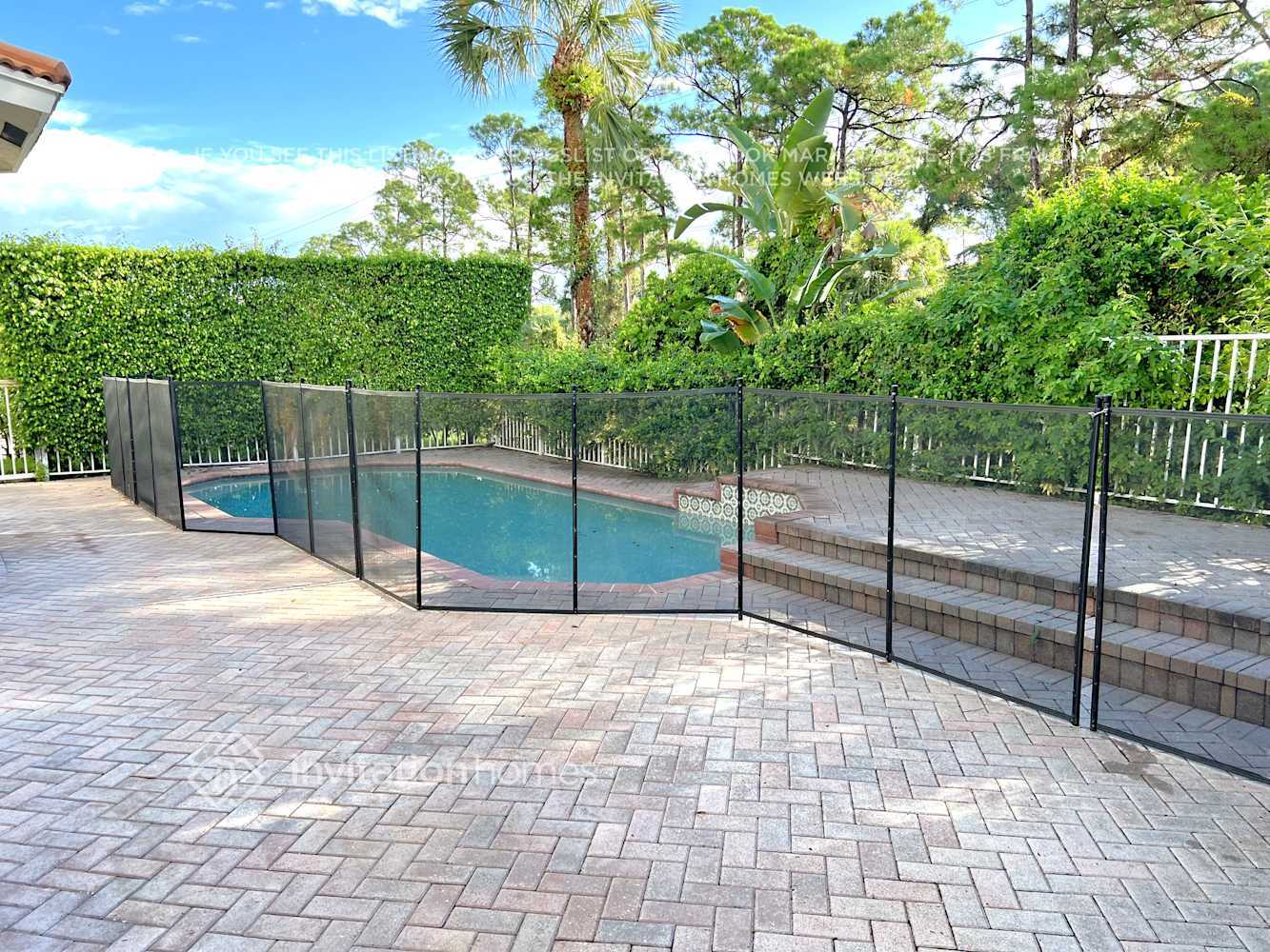 Building Photo - 107 Hidden Hollow Dr