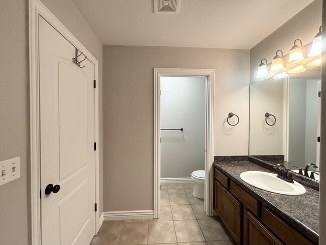 Building Photo - 4518 Cave Run Ln