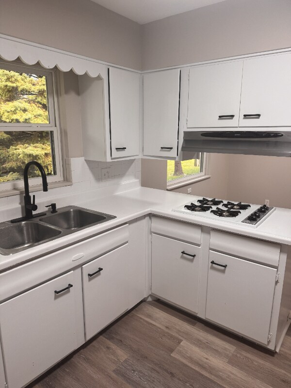 Building Photo - 12-14 Grove Ct