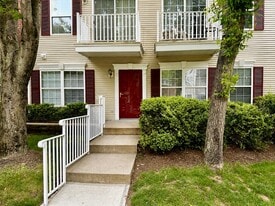 Building Photo - 2382 Phillip Ct