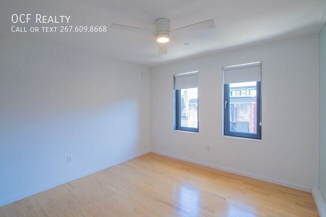 Building Photo - 152 W Laurel St