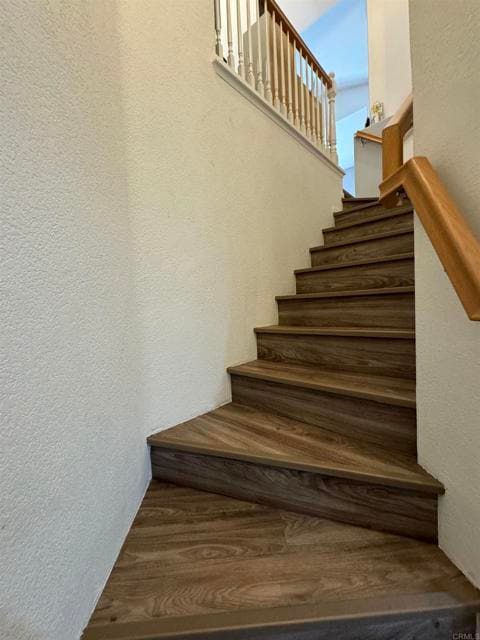 Building Photo - 16941 Meadowlark Ridge Rd