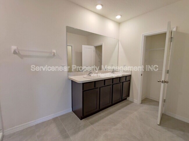 Building Photo - 10523 Penny Gale Loop