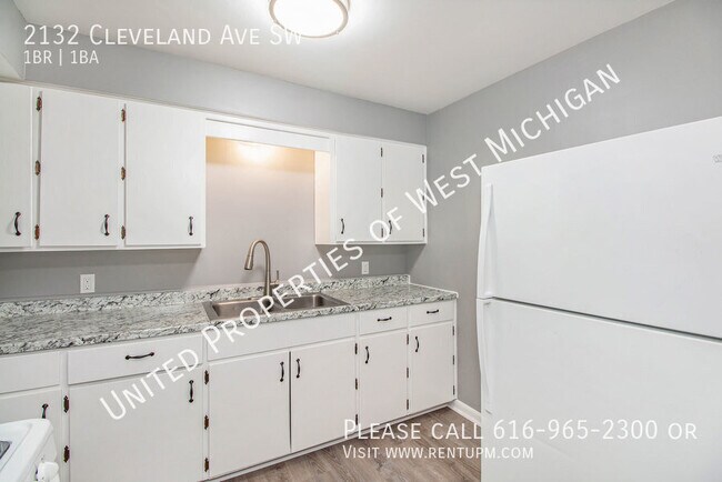 Building Photo - 2132 Cleveland Ave SW