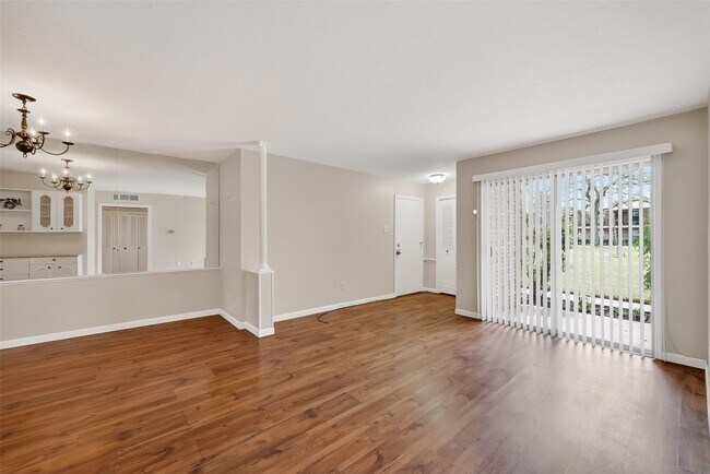 Building Photo - 7600 Burgoyne Rd