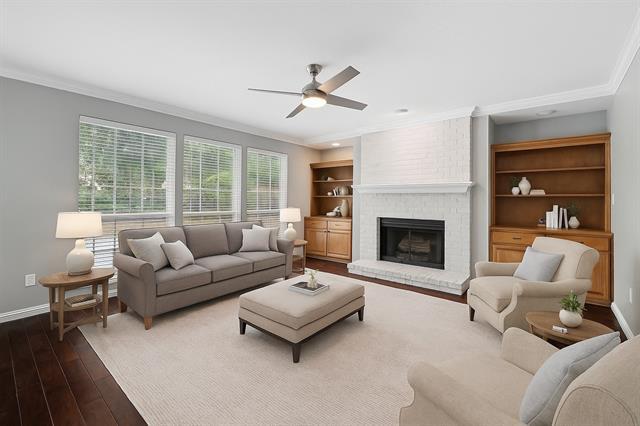 Building Photo - 4204 Crescent Dr