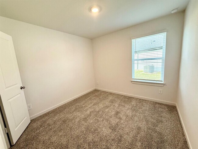 Building Photo - 30751 Wicklow Gdns Dr