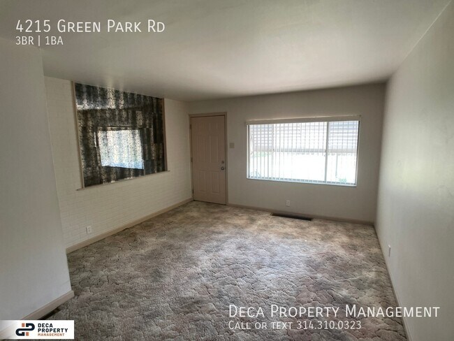 Building Photo - 3 Bedroom House