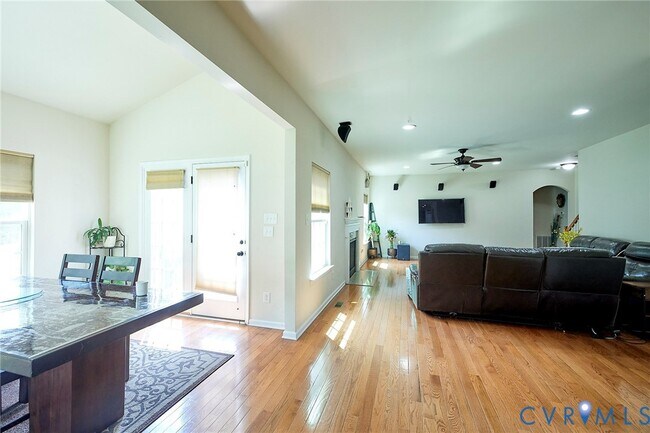 Building Photo - 11513 Hainesland Dr