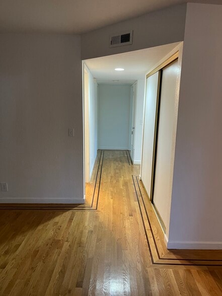 Building Photo - 1222 Sir Francis Drake Blvd