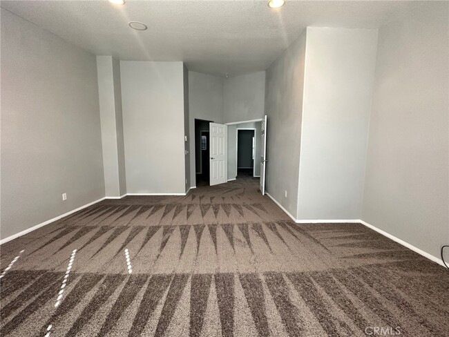 Building Photo - 14886 Shetland Ct