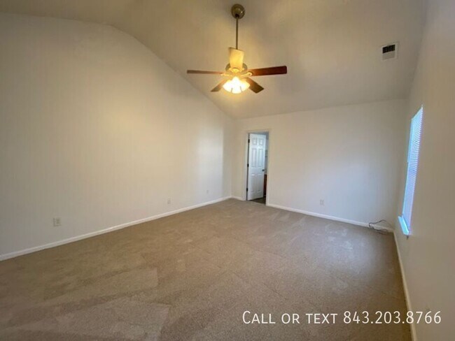 Building Photo - 1604 Ashley Ct