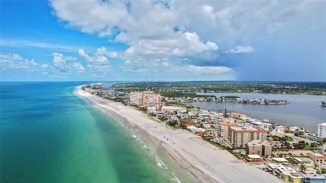 Building Photo - 17580 Gulf Blvd
