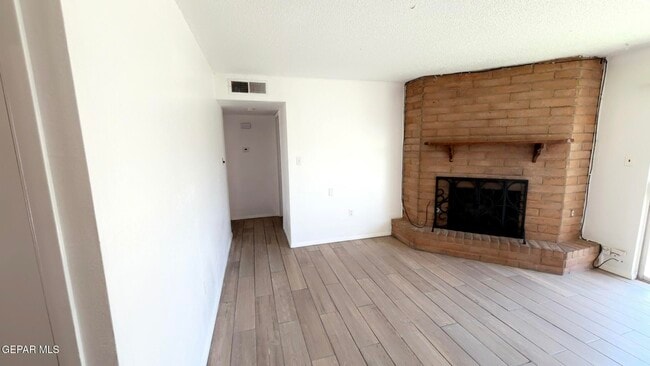 Building Photo - 11516 Jim Ferriell Dr
