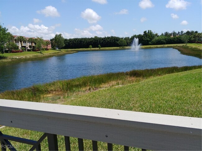 Building Photo - 20140 Estero Gardens Cir