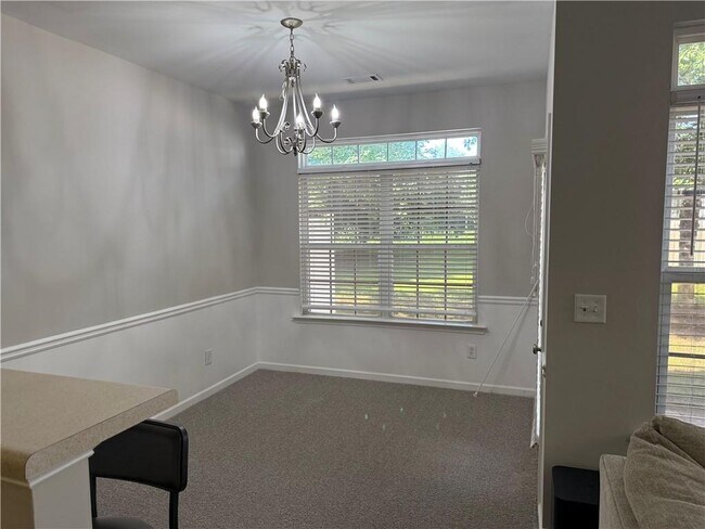 Building Photo - 997 Pierce Brennen Dr NE
