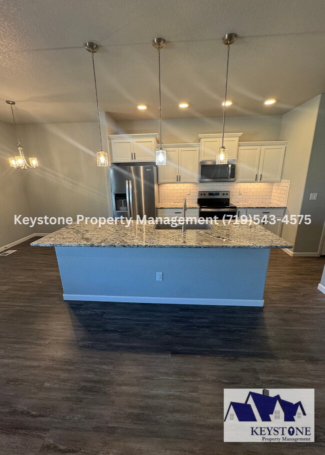 Building Photo - Gated Community - One Level Living  2 Bedr...