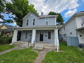 Building Photo - 327 N Sherman Dr