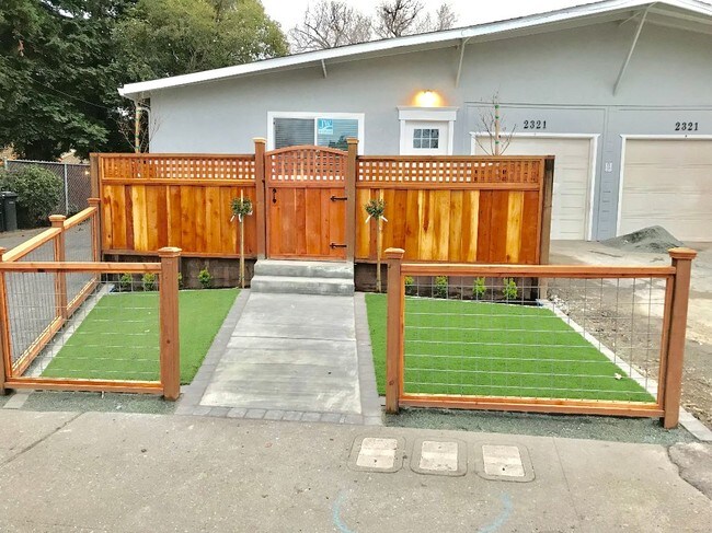Primary Photo - 2321 San Juan Ave