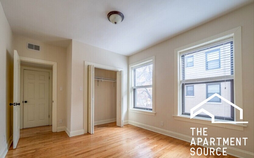 Building Photo - 4036 N Ashland Ave