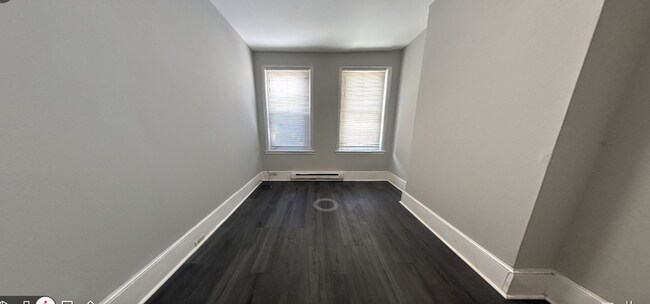 Building Photo - 2427 N Cleveland St