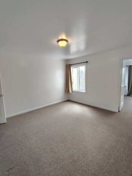 Building Photo - 3624 San Bruno Ave