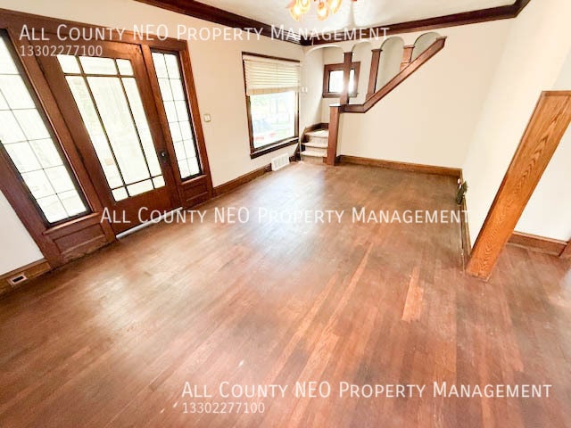 Building Photo - 3521 W 123rd St