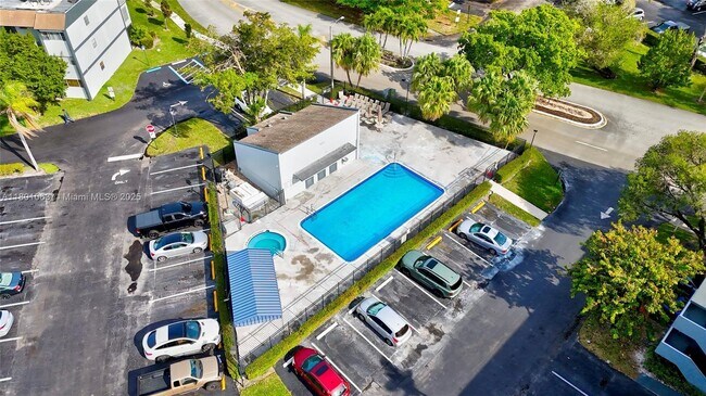 Building Photo - 8311 Sands Point Blvd
