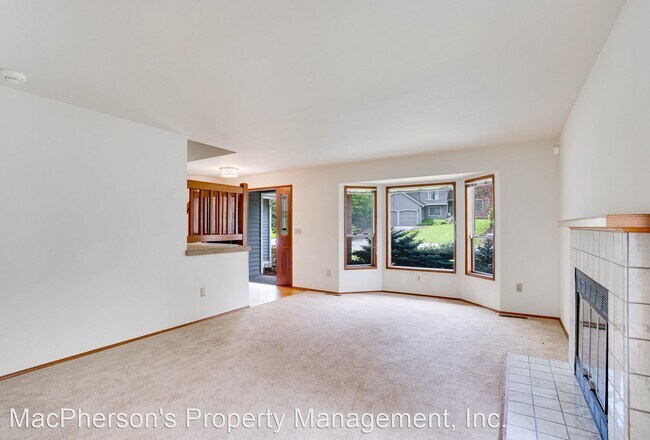 Building Photo - 4 br, 2.5 bath House - 24337 SE 43rd Pl