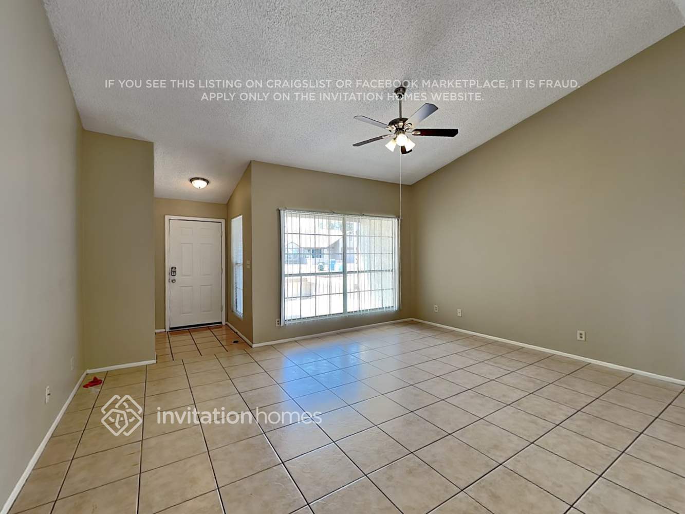 Building Photo - 8820 W Coolidge St