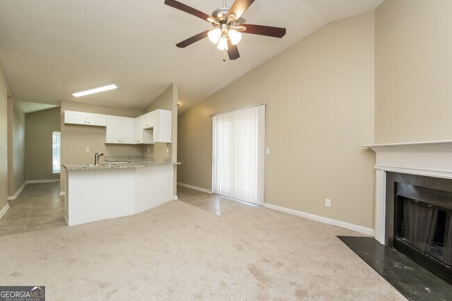 Building Photo - 8057 Fieldstream Way