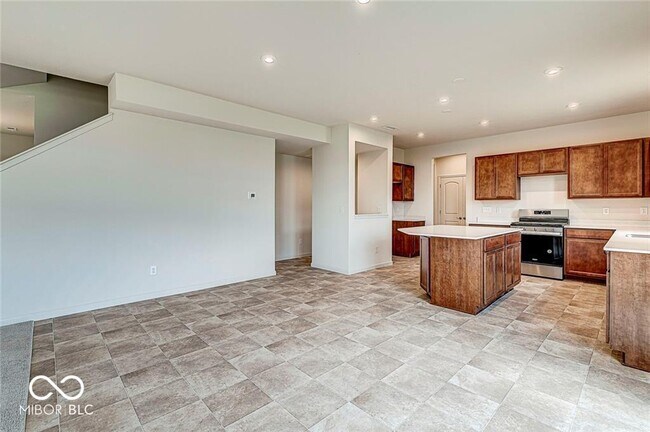 Building Photo - 5420 Laurel Crest Run