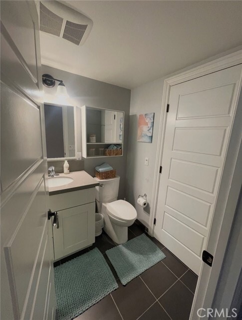 Building Photo - 2367 Elden Ave