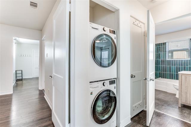 Building Photo - 4922 W University Blvd