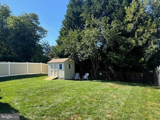 Building Photo - 36 Fieldstone Dr