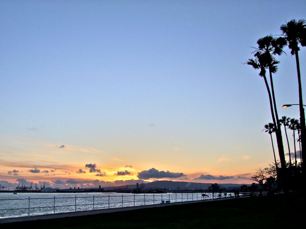 Building Photo - 420 Redondo Ave