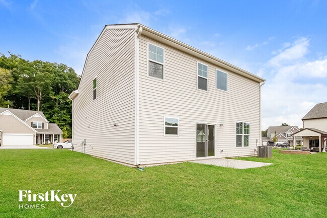 Building Photo - 1313 Royal Coach Trail