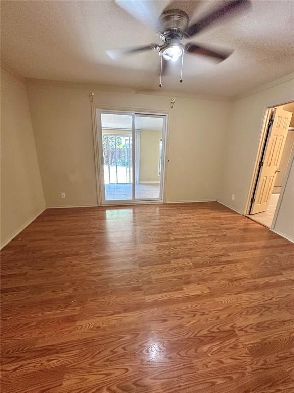 Building Photo - 6913 Sabrina Dr