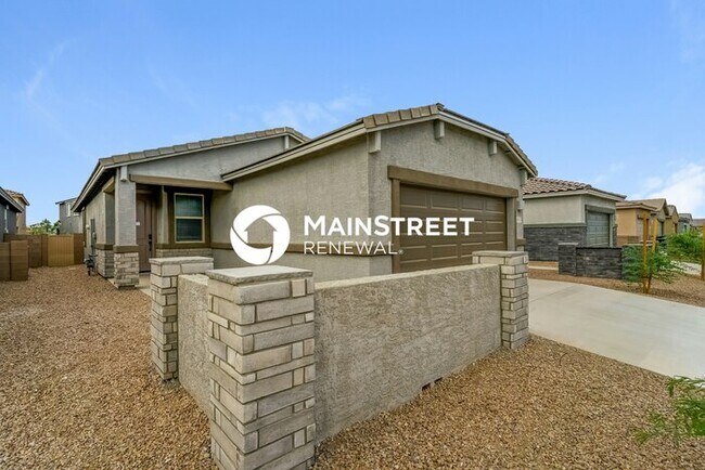 Building Photo - 3 Bedroom Pet-Friendly Home in Marana, AZ with Main Street Renewal