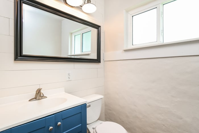 Building Photo - 2610 Ave N NW