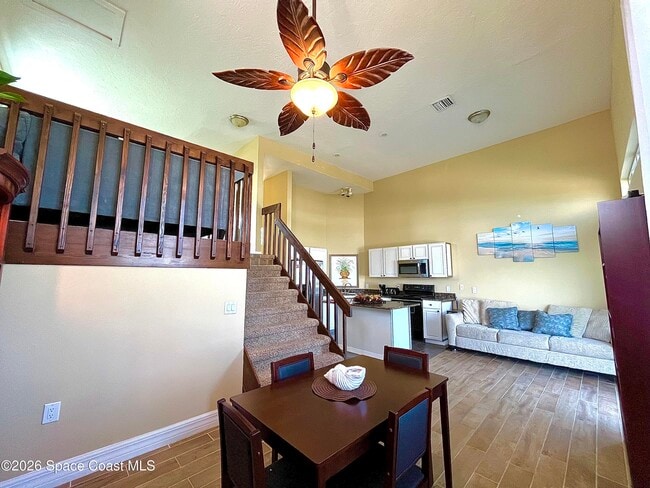 Building Photo - 799 Shell St