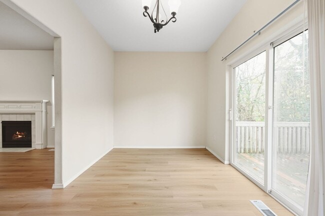 Building Photo - 17309 SW Benji Ct