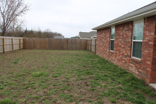 Building Photo - 3011 Dusty Ln